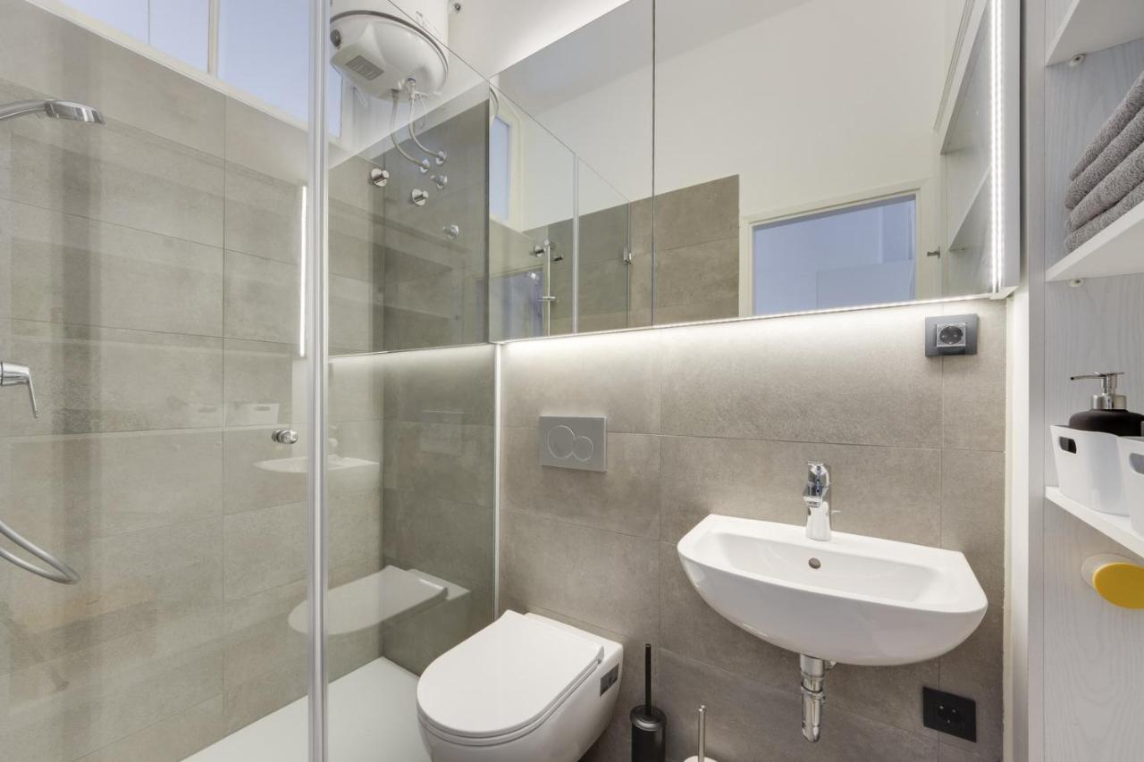 City Center Apartment With Parking Любляна Екстериор снимка